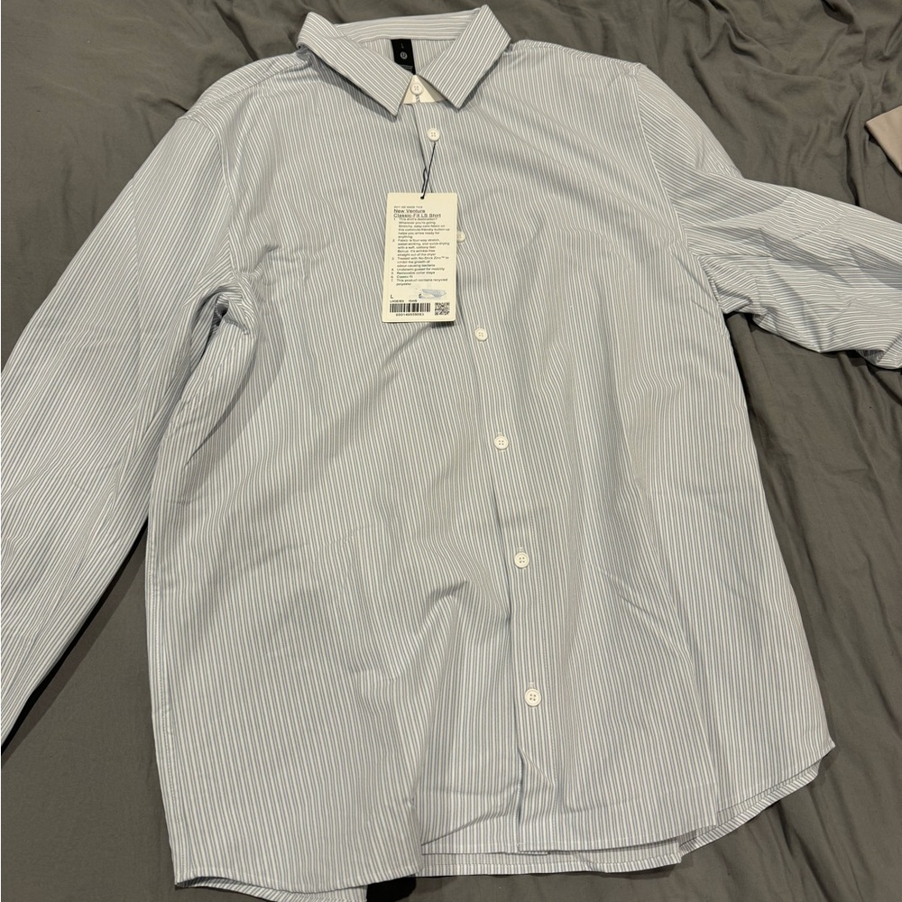 Lululemon venture shirt